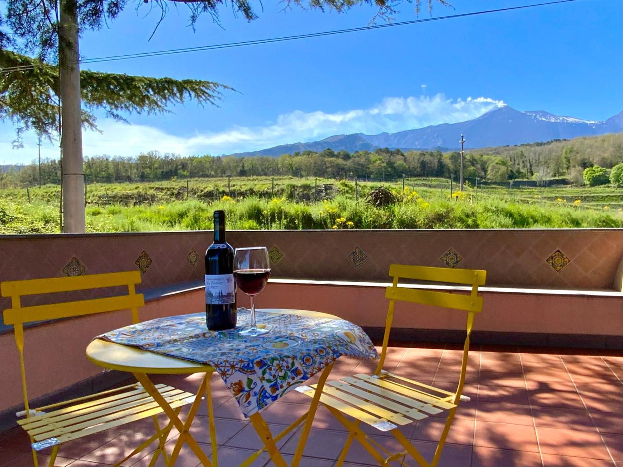 Tenuta Kiwi Dell'Etna Milo Exterior foto